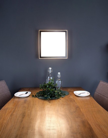 LUCE Design Solstar LED Wandleuchte Warmweiss eckig 24W Holzdekor schwarz