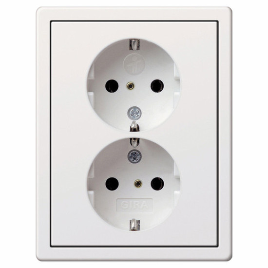 Gira 0783112 2-fach-SCHUKO-Steckdose SP + Rahmen Flächenschalter Reinweiß