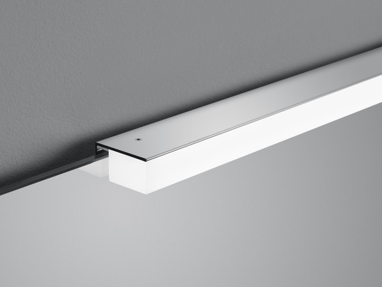 Helestra ONTA LED Wandleuchte 18W IP44 90Ra Warmweiss Chrom 18/2121.04