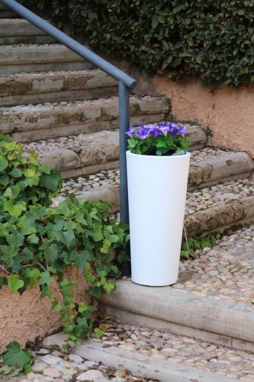 NewGarden FICUS 60 LED Blumentopf, Pflanzgefäß beleuchtet groß für Garten, Terrasse E27 ø29x59cm IP65