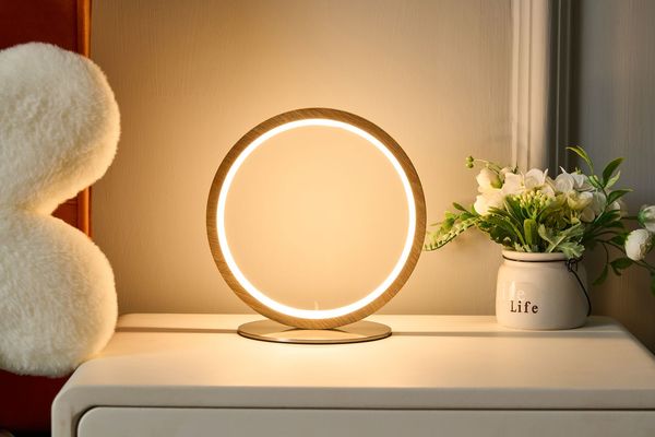 ECO-LIGHT Kashiba LED Tischleuchte Neutralweiss 9W 730Lm silber ⌀20cm