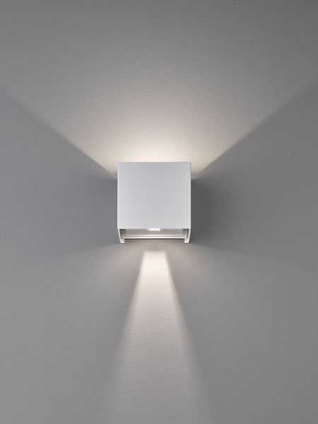 Fischer & Honsel Wall LED Wandleuchte 2-fach 5,3W warmweiss weiß IP44 30258