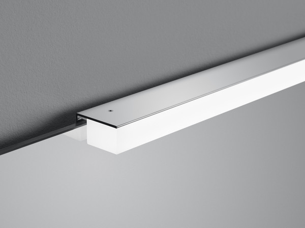 Helestra ONTA LED Wandleuchte 13W IP44 90Ra Warmweiss Chrom 18/2120.04