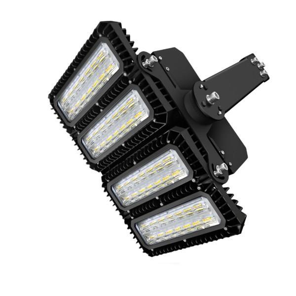 ISOLED LED Flutlicht 450W, 130x25° asymmetrisch, variabel, DALI dimmbar, warmweiß, IP66