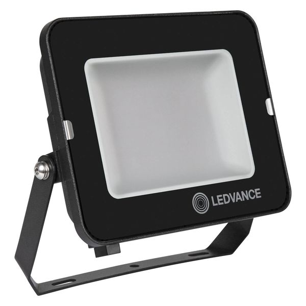 LEDVANCE FLOODLIGHT COMPACT Fluter 50W 830 SYM 100 schwarz 4500lm 3000K warmweiss IP65 4058075574854