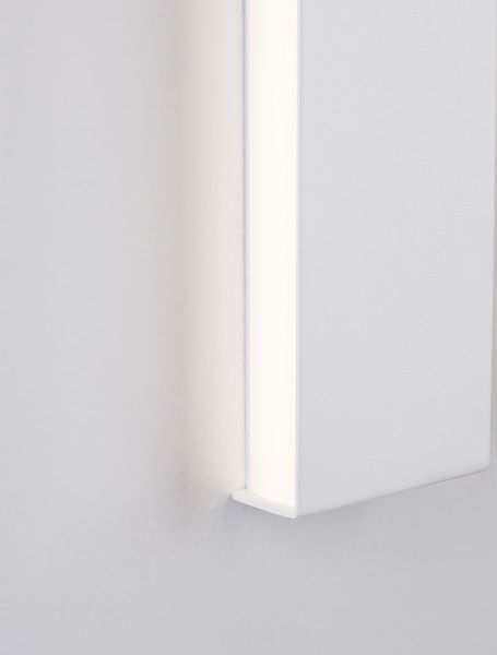 Nova Luce SELINE LED Wandleuchte Weiss 20W Warmweiss 60x2,7x7,5cm 9060614