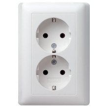 Gira 078004 2-fach-SCHUKO-Steckdose Vollplatte Standard 55 Reinweiß m