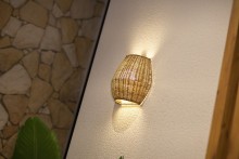 NewGarden SAONA LED Rattan Wandleuchte 25cm dimmbar ohne Kabel + Steuerung Innen & Außen IP54